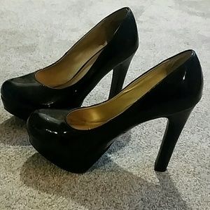 Mossimo Black Patent Platform Heels Size 6.5